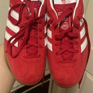 Adidas GAZELLE INDOOR 'SCARLET GUM' 7.5 woman
